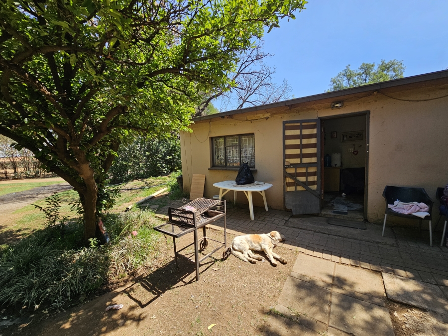 4 Bedroom Property for Sale in Vyfhoek A H North West